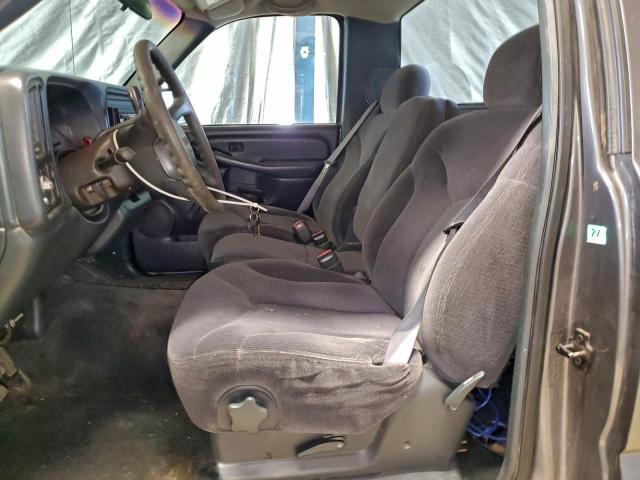 GMC Sierra C1500 Image 2