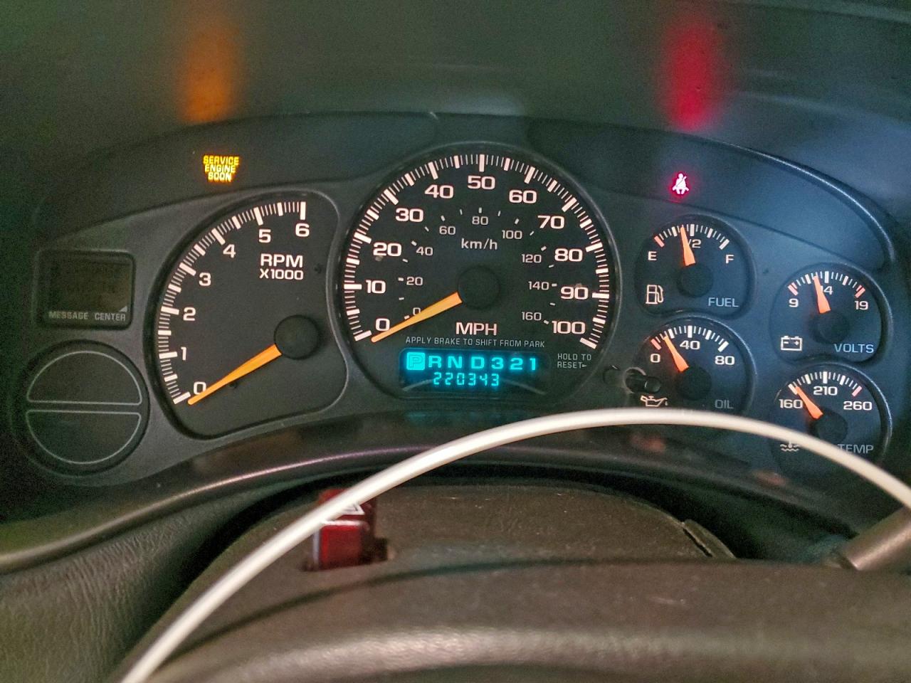 GMC Sierra C1500 Image 7