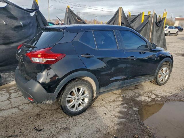 Nissan Kicks S Image 10