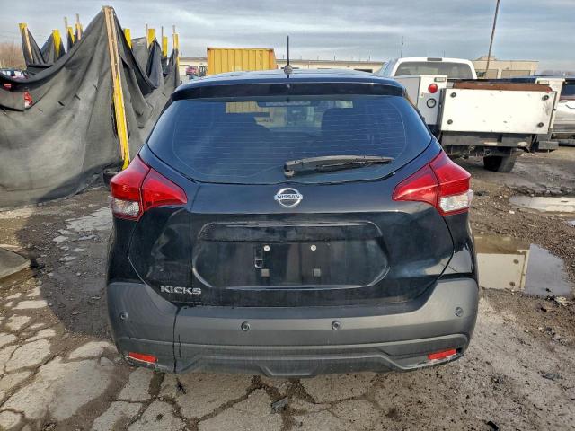 Nissan Kicks S Image 6
