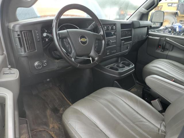 Chevrolet Express Image 11