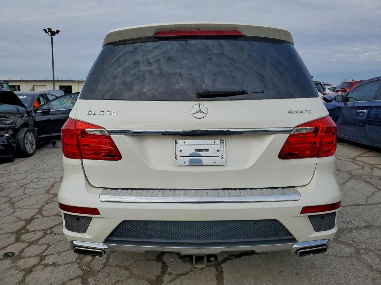 Mercedes-Benz G-Class 550 4matic Image 11