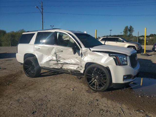 GMC Yukon Denali Image 11