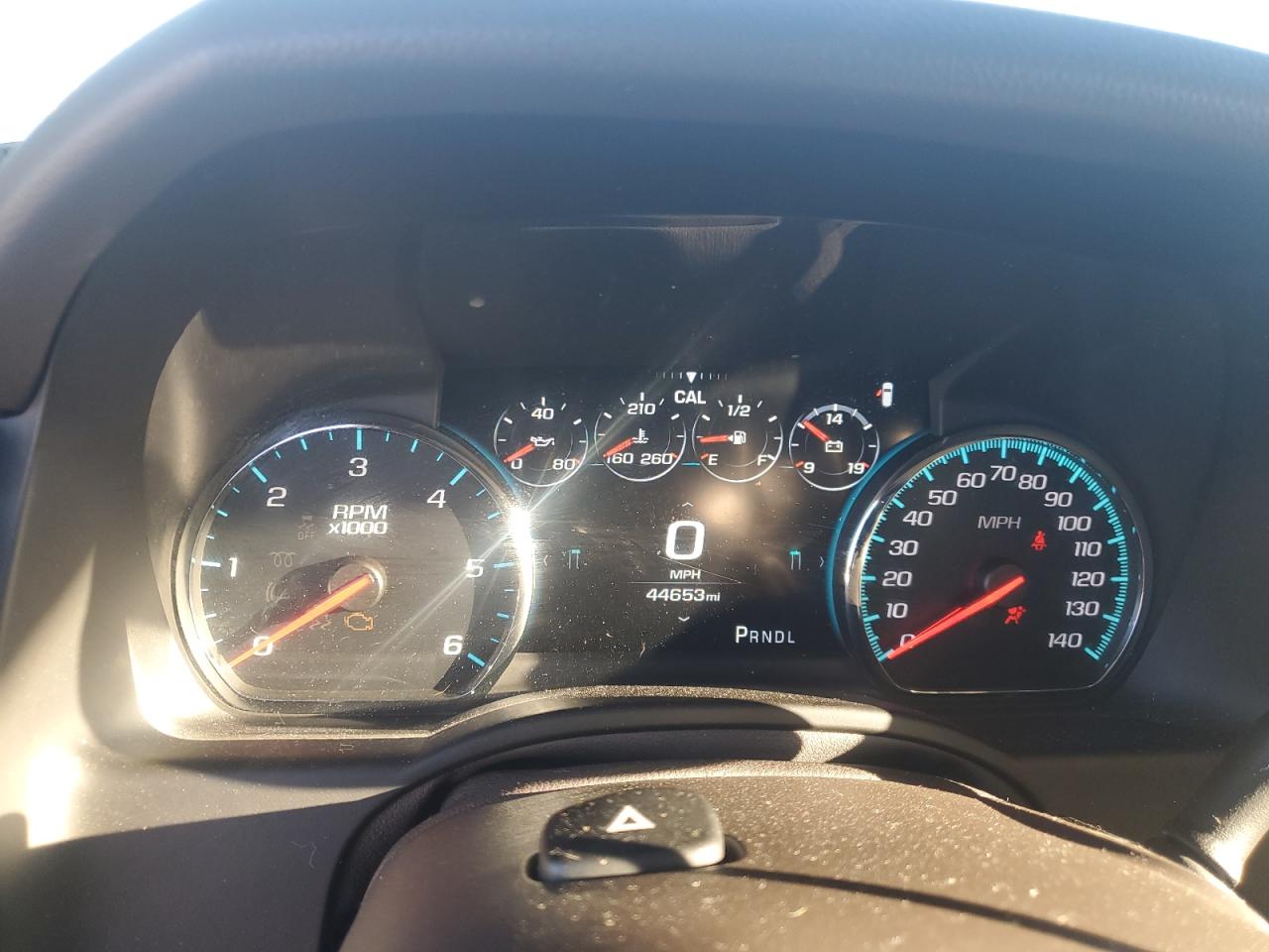 GMC Yukon Denali Image 9