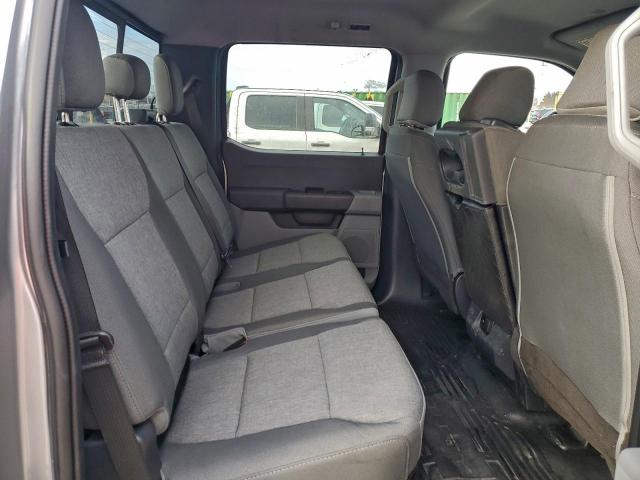 Ford F-350 Super Duty Image 7