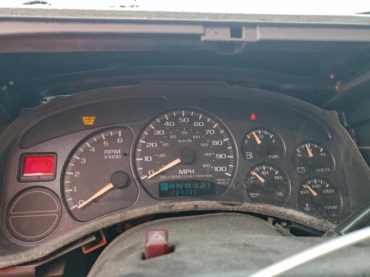 GMC Yukon K1500 Image 2