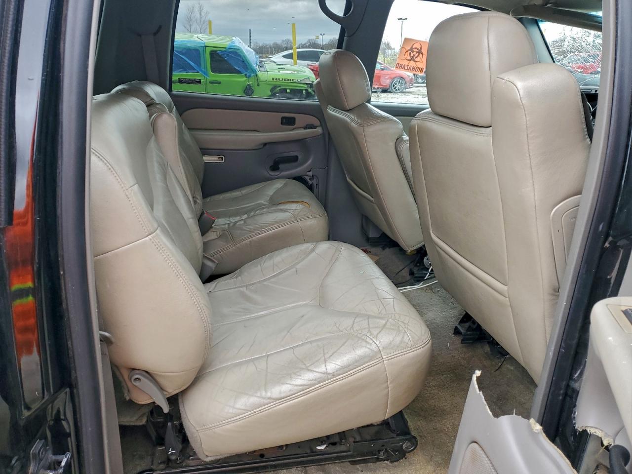 GMC Yukon K1500 Image 10