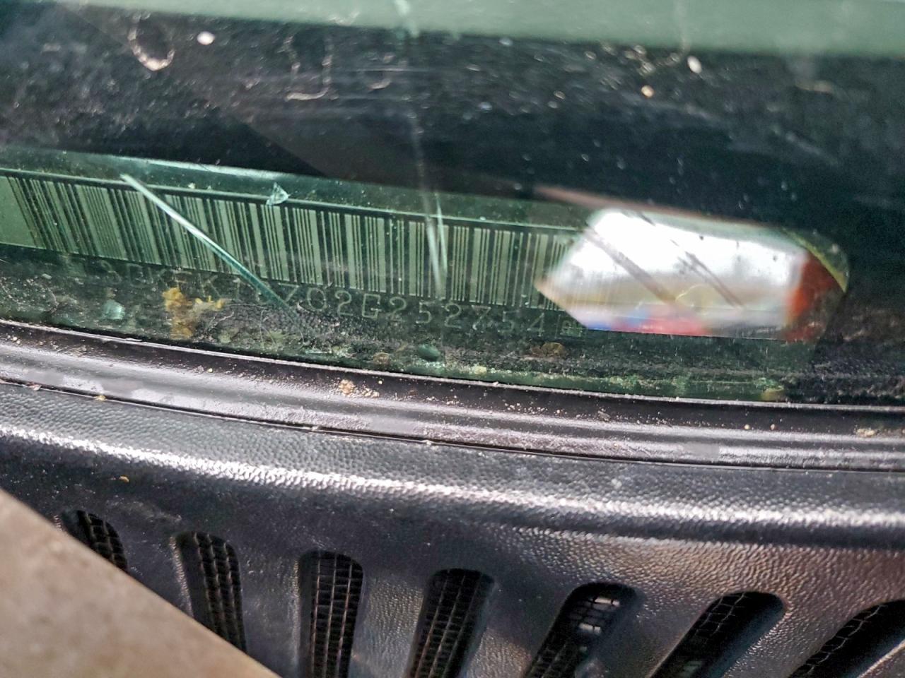 GMC Yukon K1500 Image 9