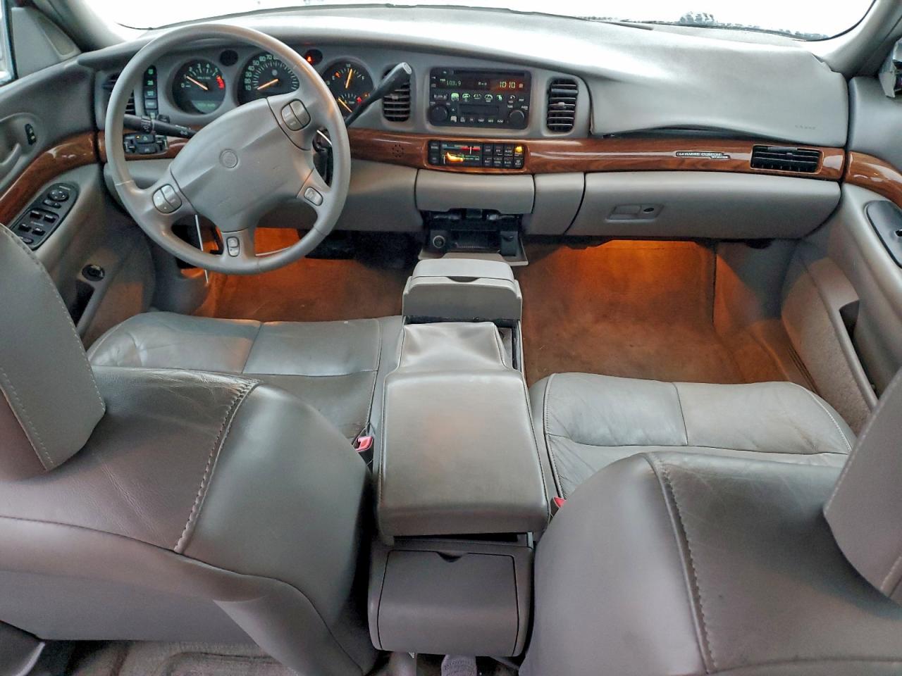 Buick LeSabre Custom Image 5