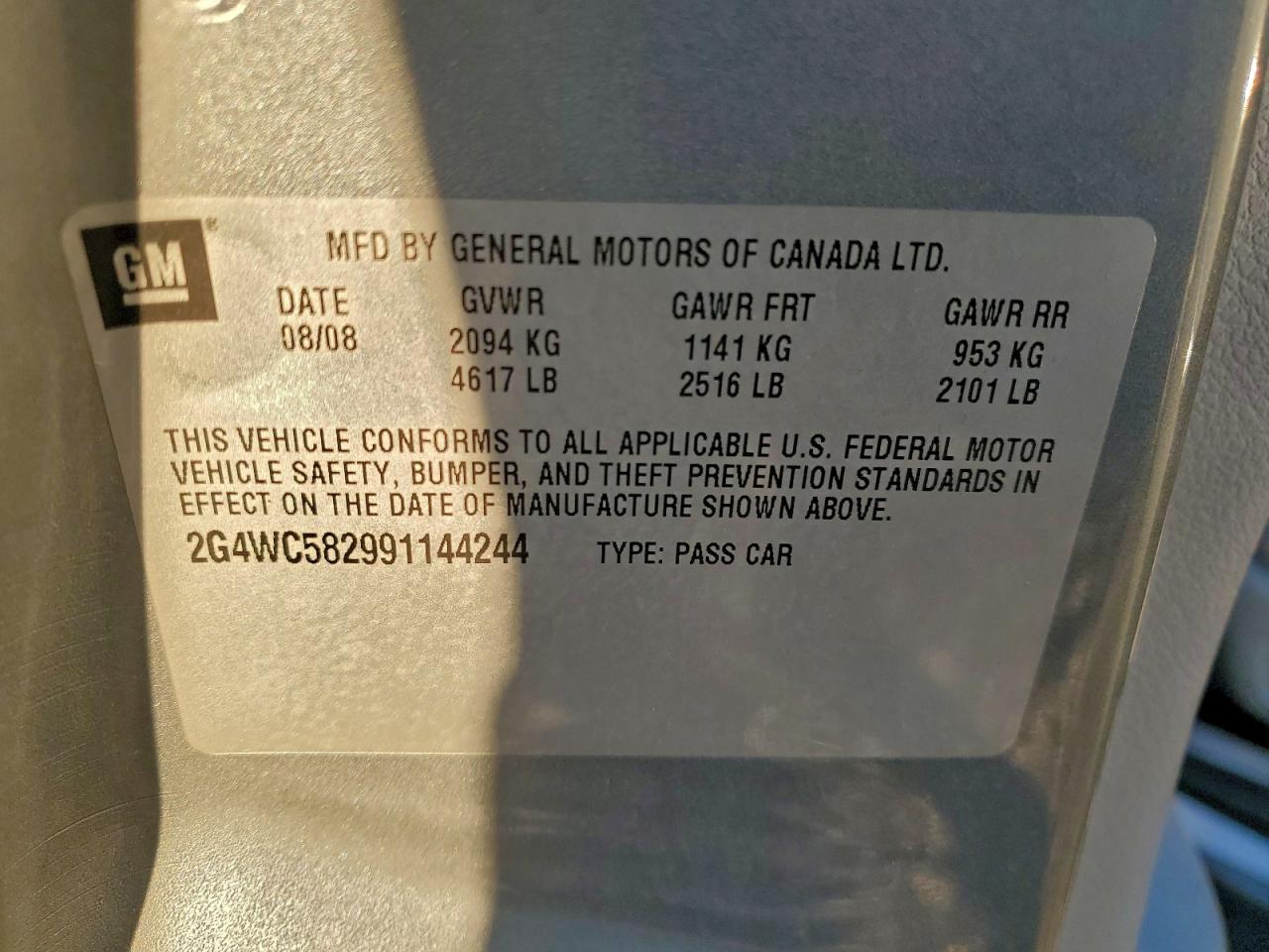 Buick LaCrosse Cx Image 9