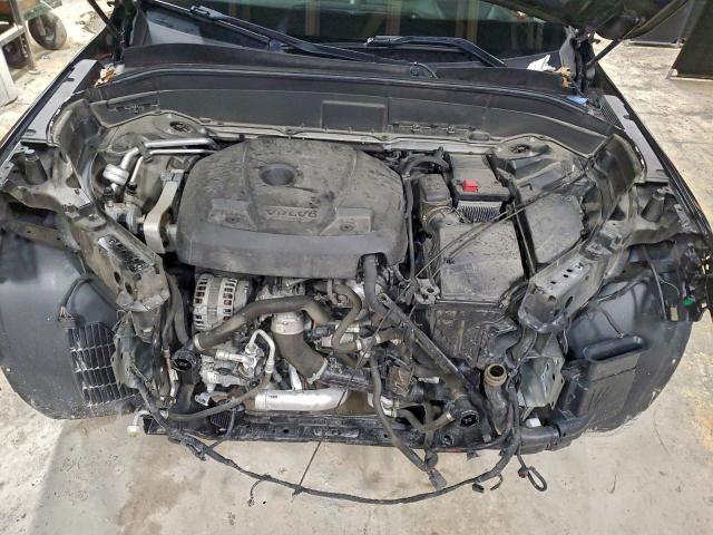 Volvo XC90 T6 Image 11