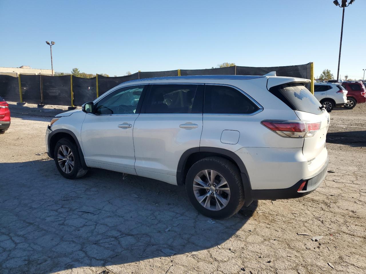 Toyota Highlander Xle Image 2