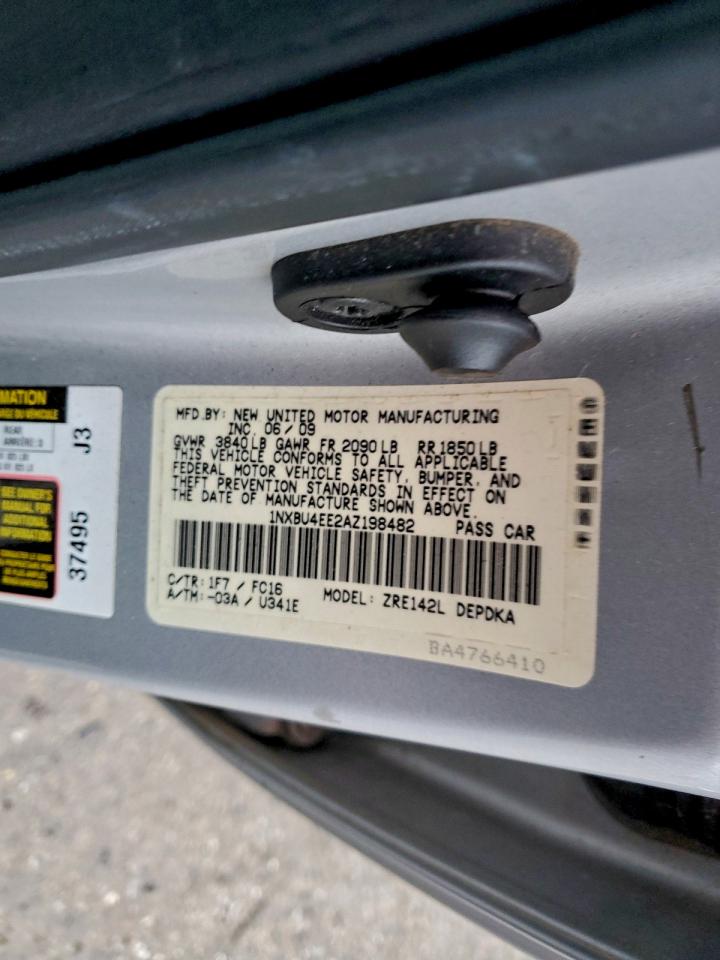 Toyota Corolla Base Image 2