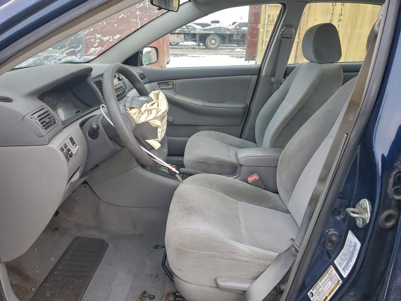 Toyota Corolla Ce Image 5