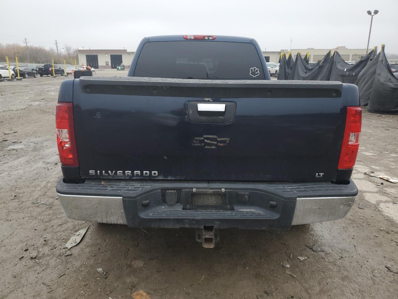 Chevrolet Silverado K1500 Image 7