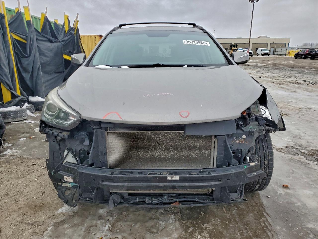 Hyundai SANTA FE Image 11