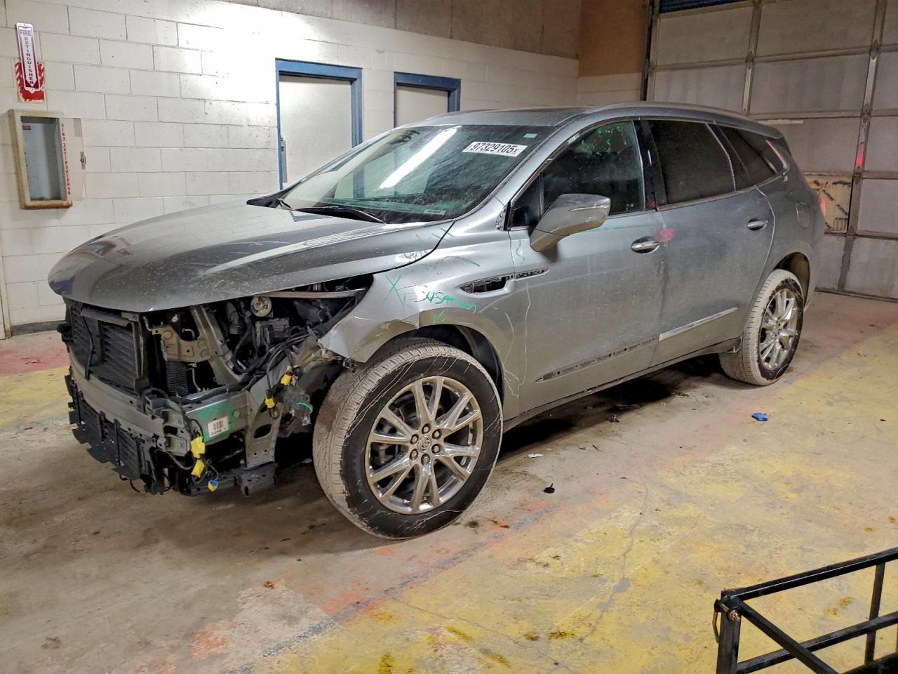 Buick Enclave Essence Image 1