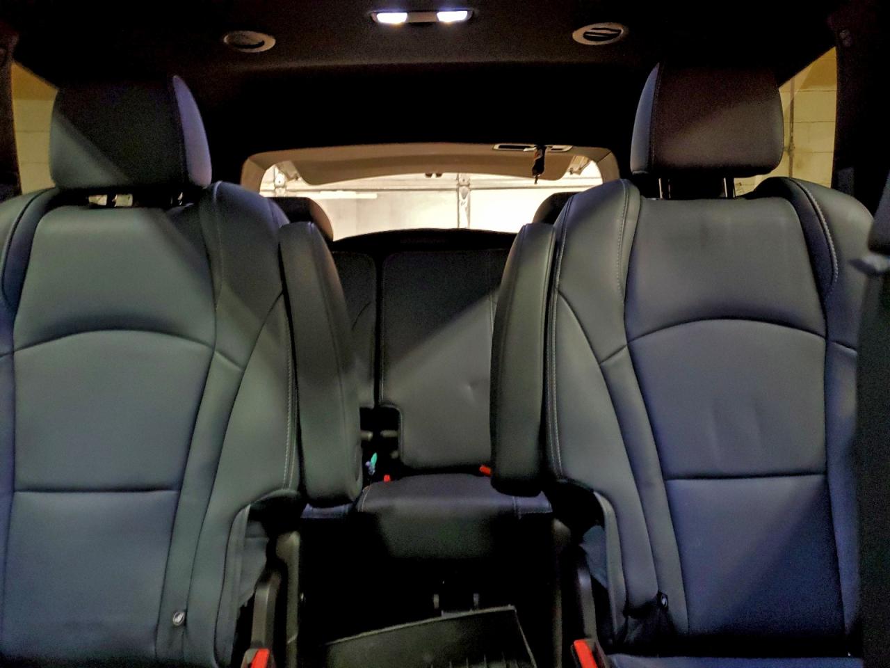 Buick Enclave Essence Image 8