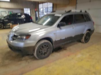  Salvage Mitsubishi Outlander