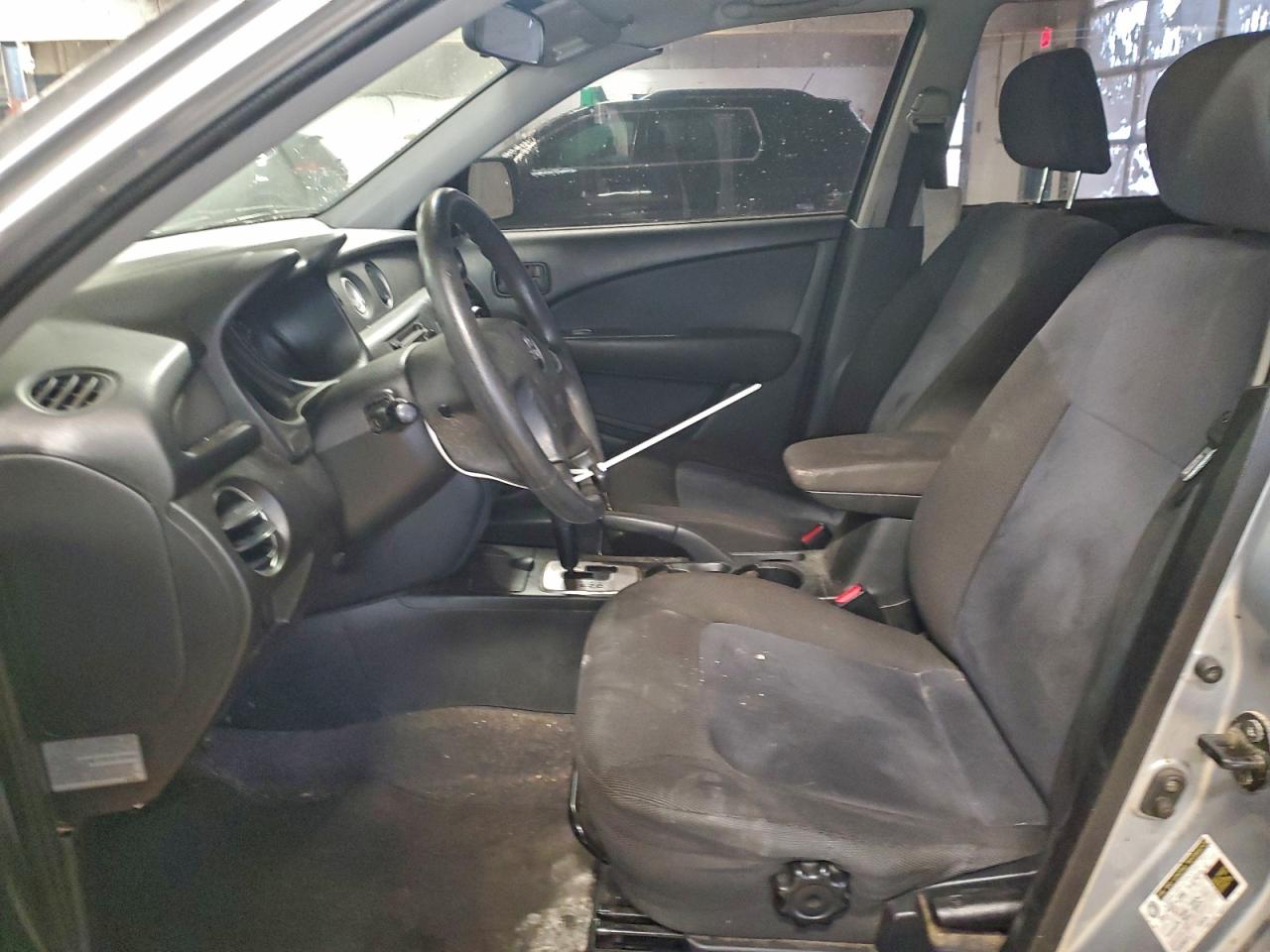 Mitsubishi Outlander Ls Image 10