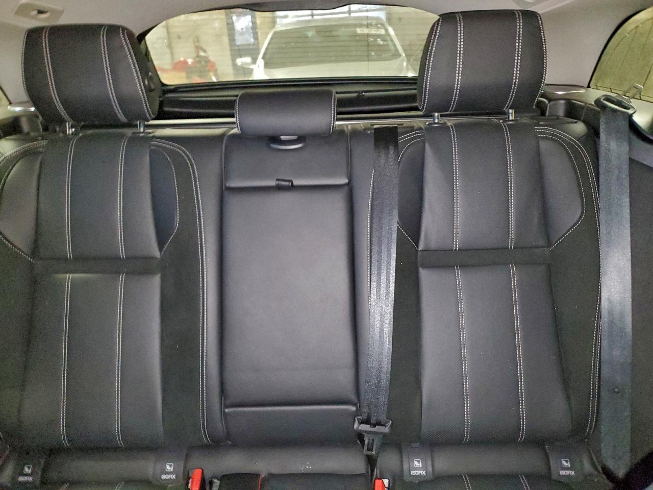 Land Rover Range Rover S Image 12