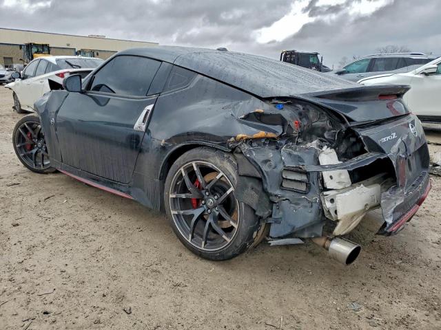 Nissan 370Z Base Image 5