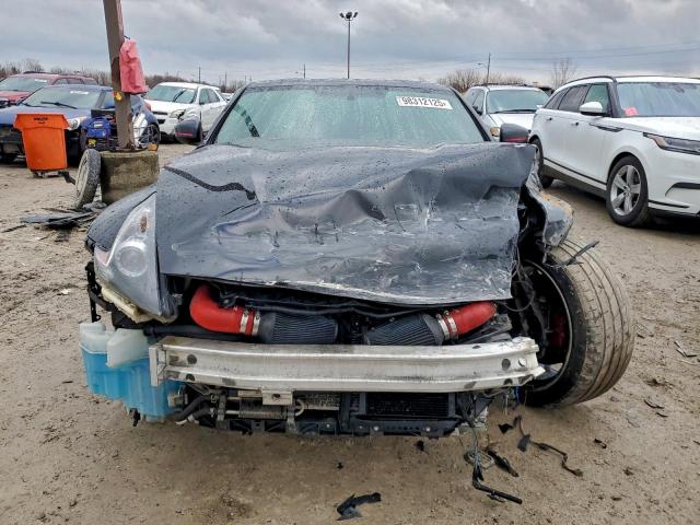 Nissan 370Z Base Image 8