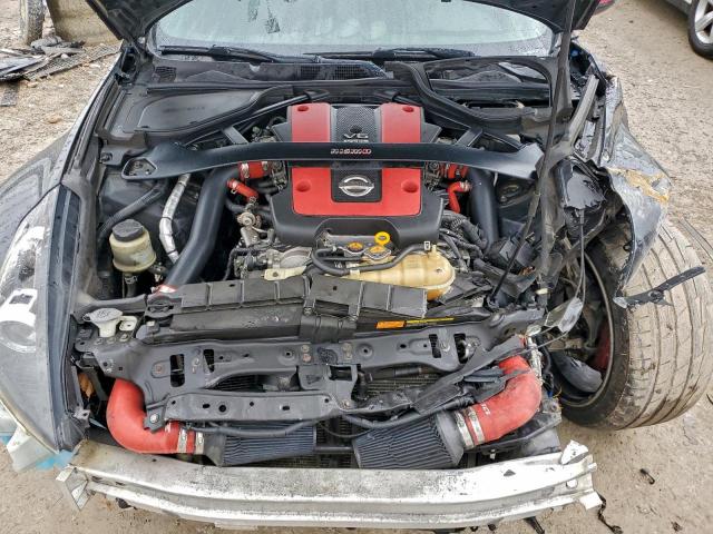 Nissan 370Z Base Image 12