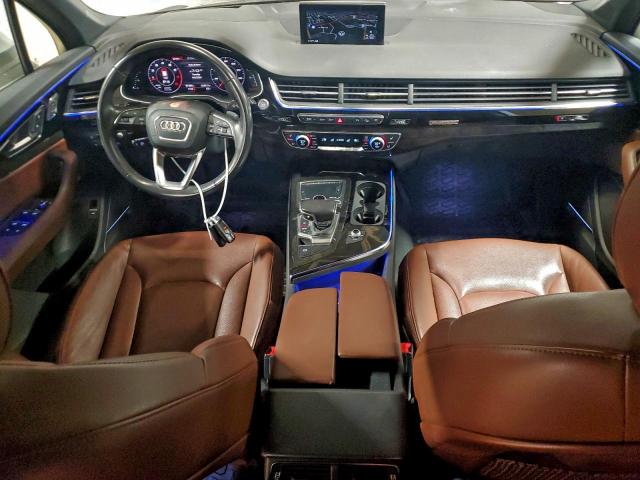Audi Q7 Prestige Image 10