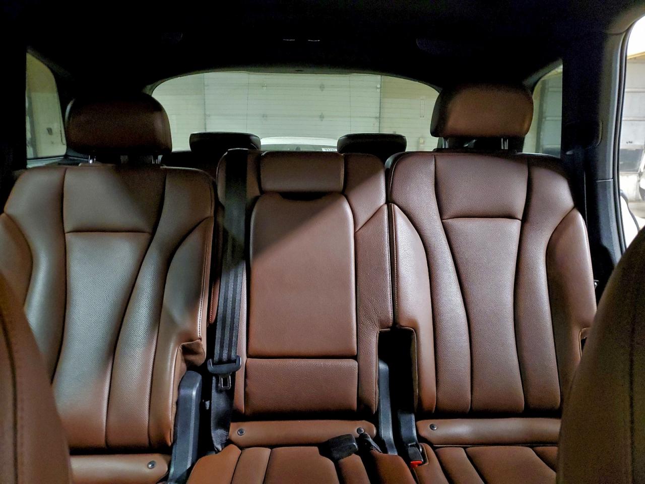 Audi Q7 Prestige Image 8