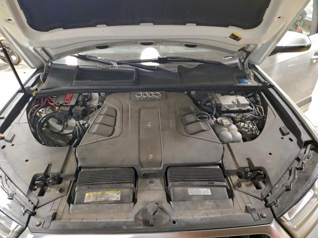 Audi Q7 Prestige Image 11