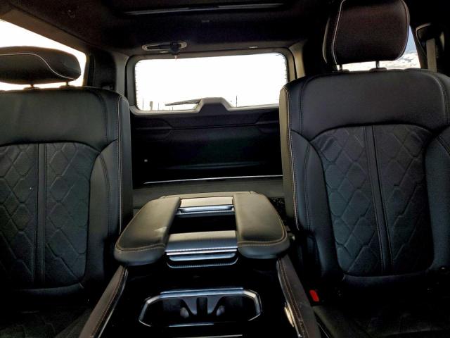 Jeep Grand Wagoneer Series Iii Image 11