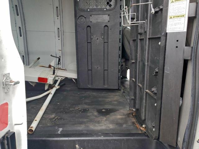 GMC Savana G1500 Image 10