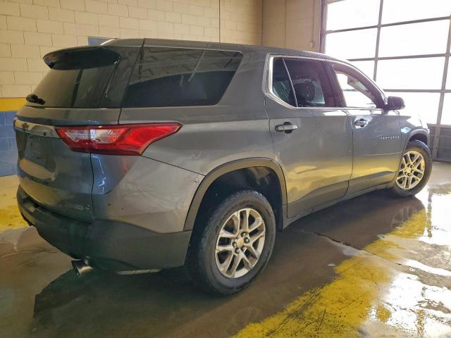 Chevrolet Traverse Ls Image 2