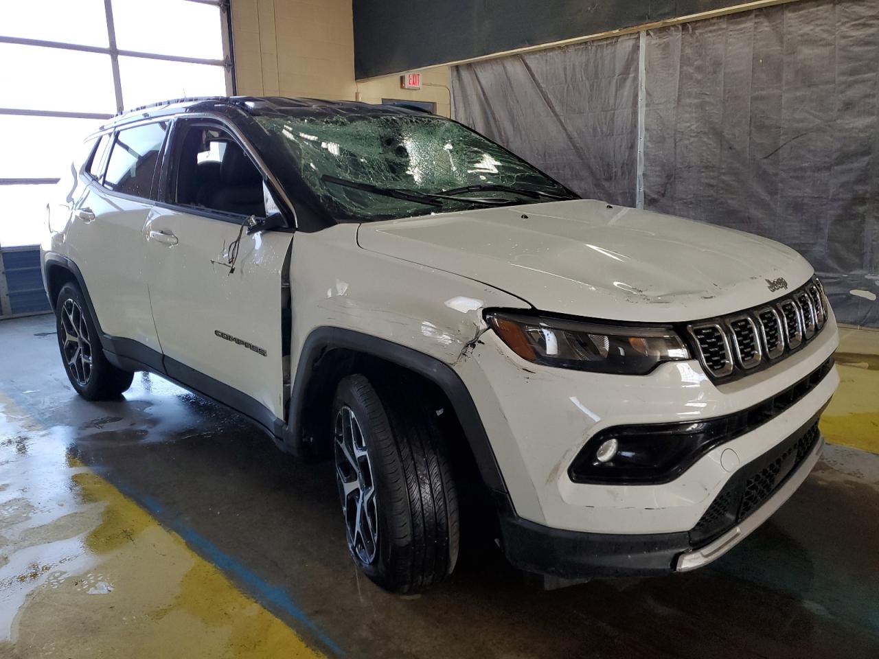 Jeep Compass Limited Image 12