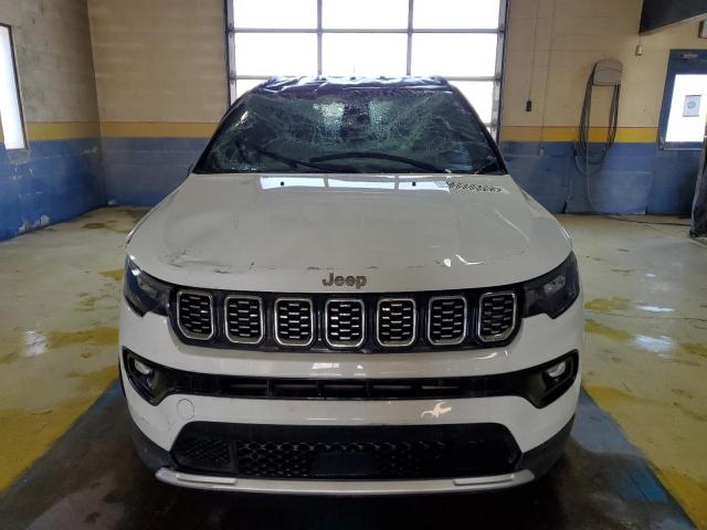 Jeep Compass Limited Image 4