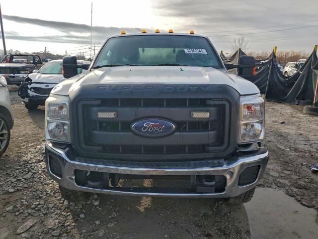 Ford F-350 Super Duty Image 6