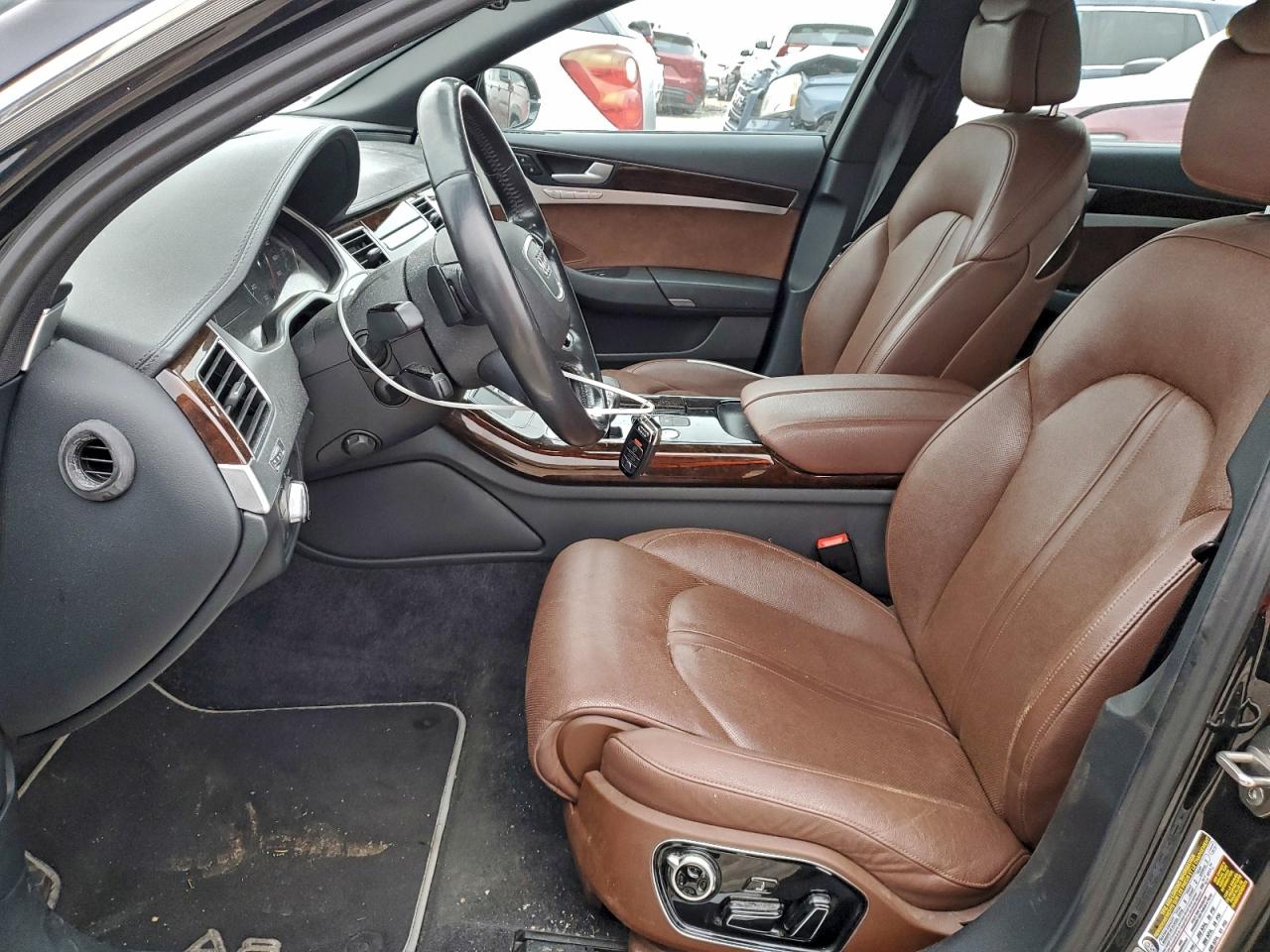 Audi A8 Quattro Image 5