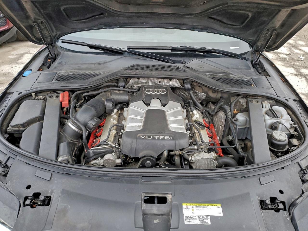 Audi A8 Quattro Image 11