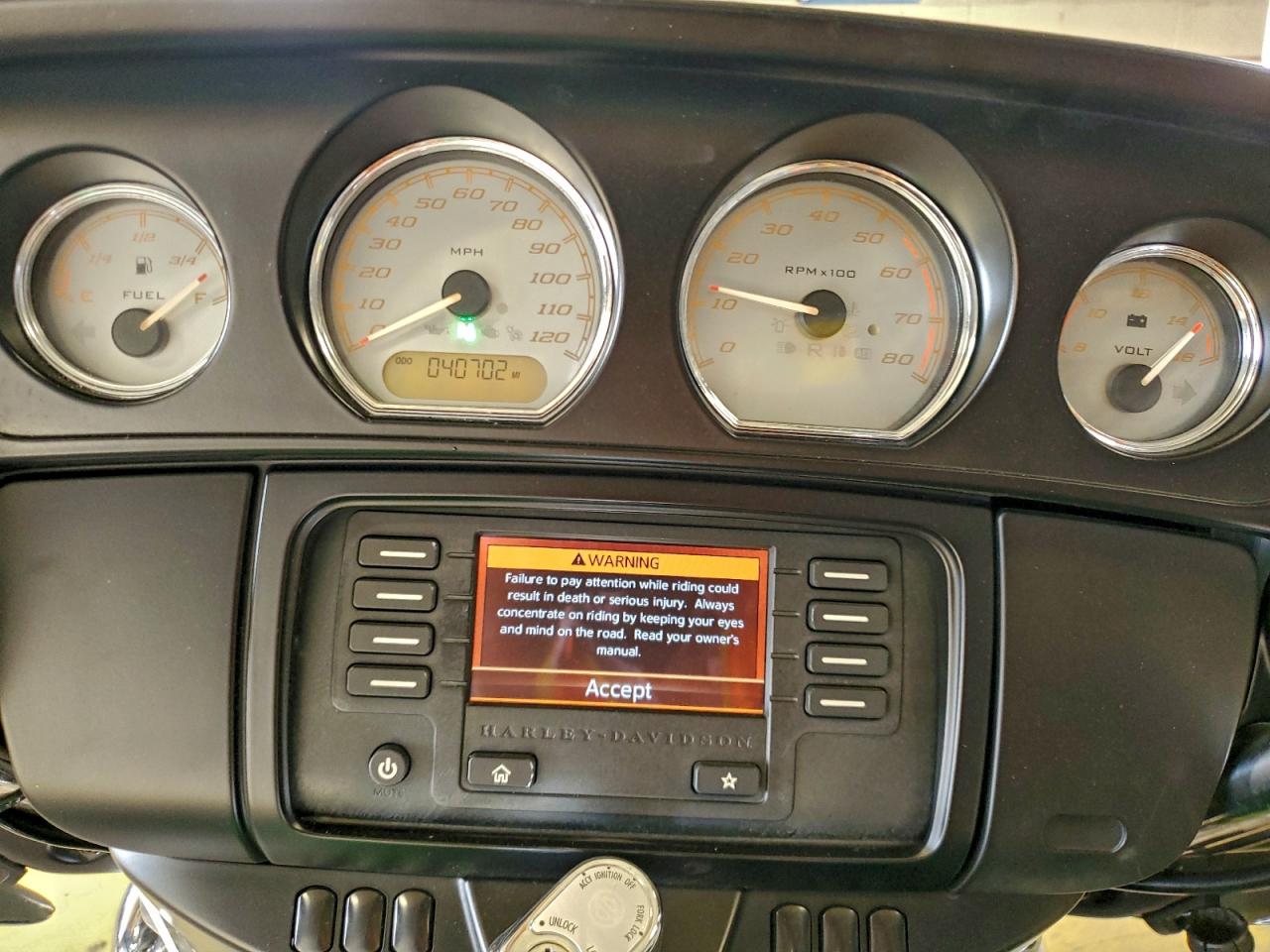 Harley-Davidson Fl Street Glide Image 4