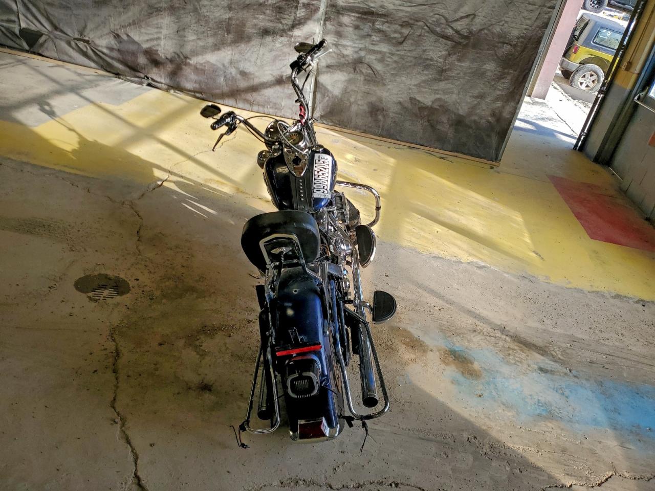 Harley-Davidson Fl Heritage Softail Classic Image 6