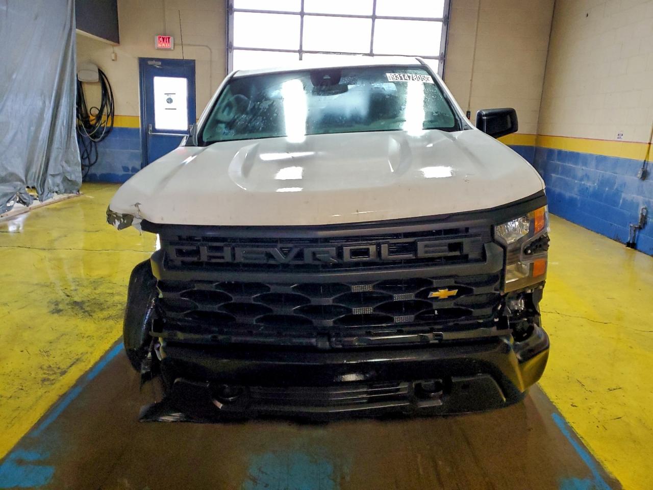 Chevrolet Silverado K1500 Image 7