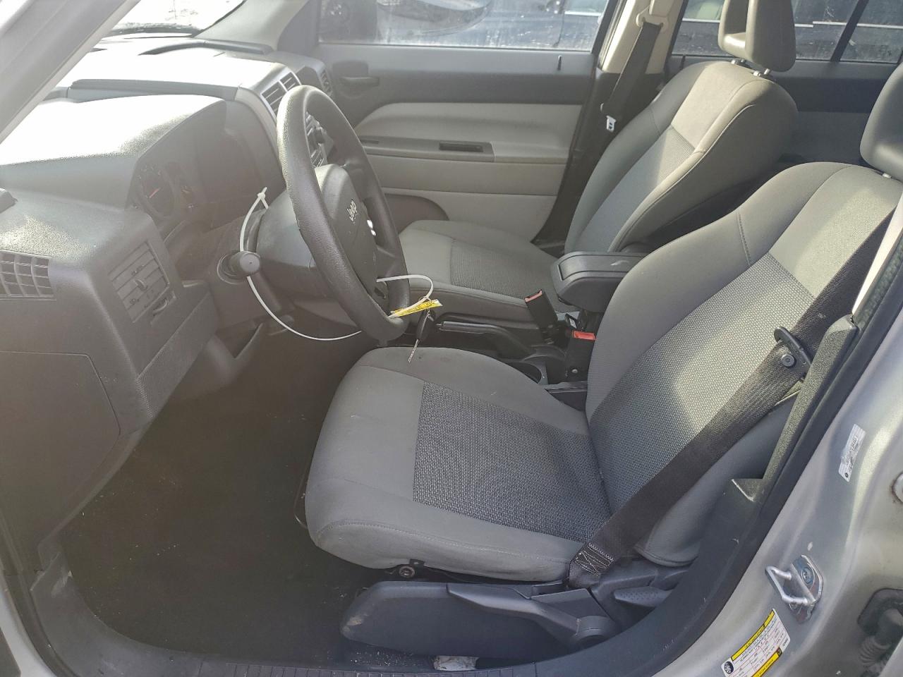 Jeep Patriot Sport Image 6