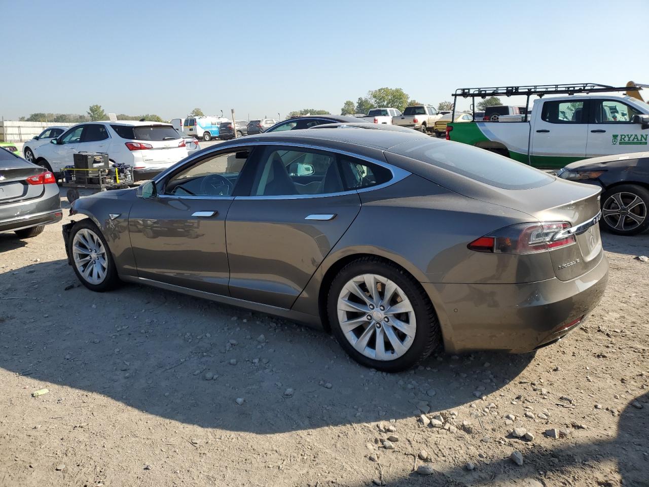 Tesla Model S Image 6