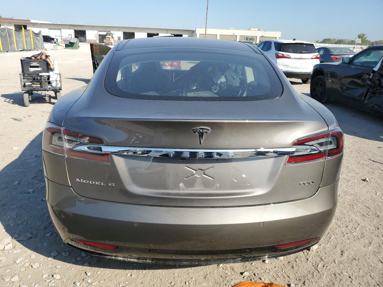 Tesla Model S Image 2