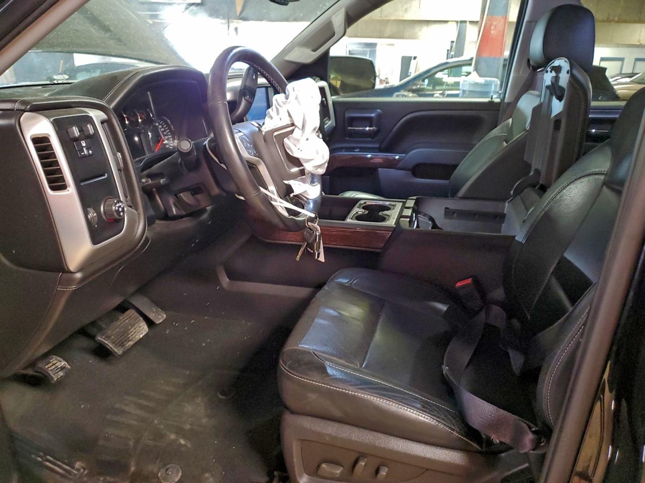 GMC Sierra C1500 Slt Image 12