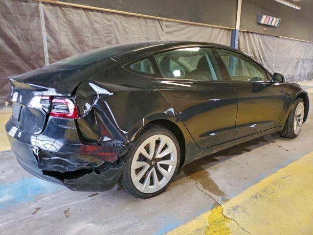 Tesla Model 3 Image 12
