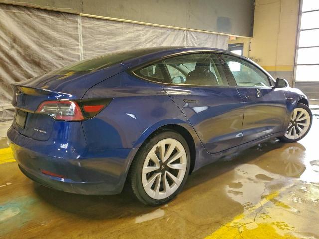 Tesla Model 3 Image 8