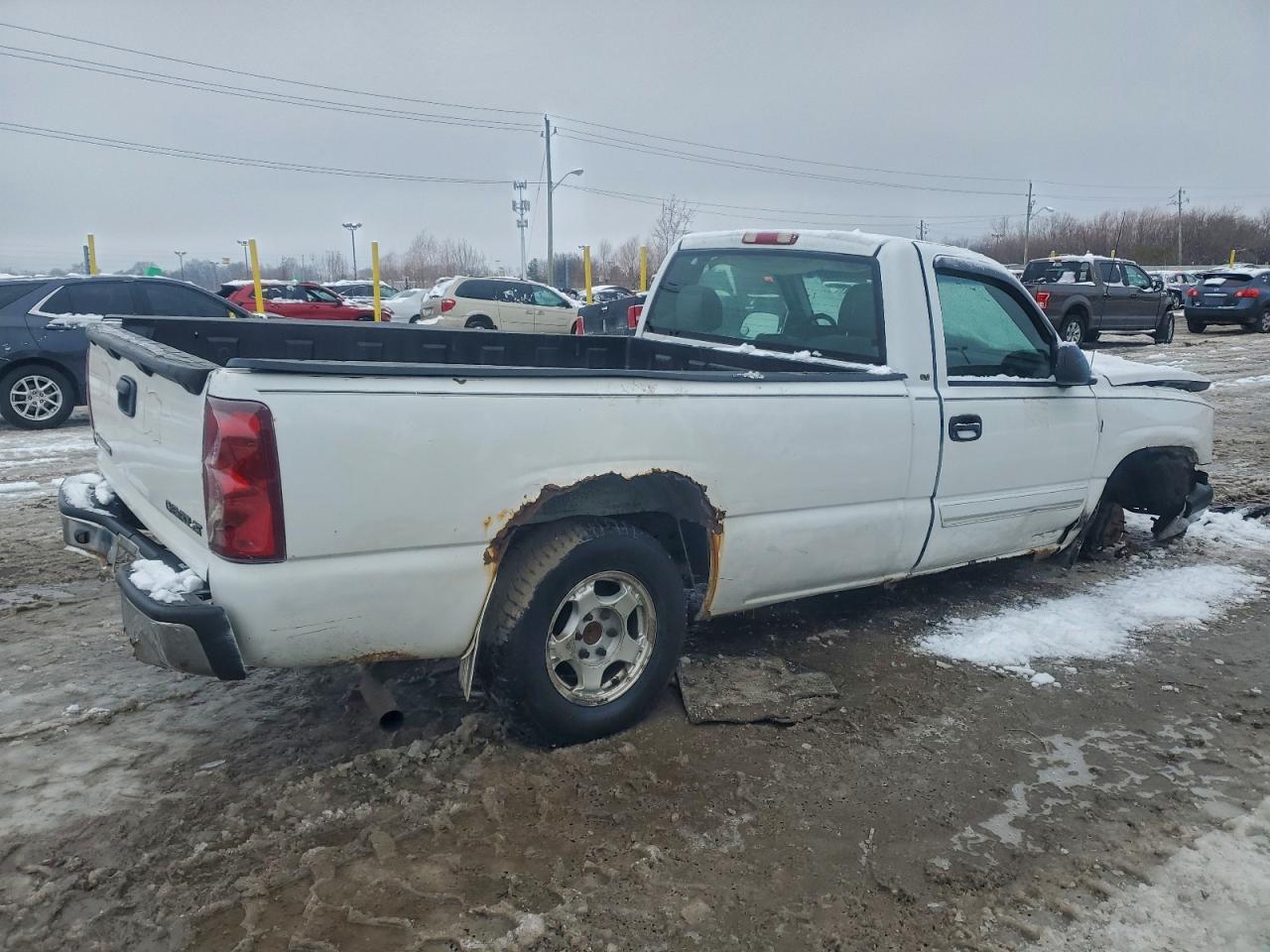Chevrolet Silverado C1500 Image 12