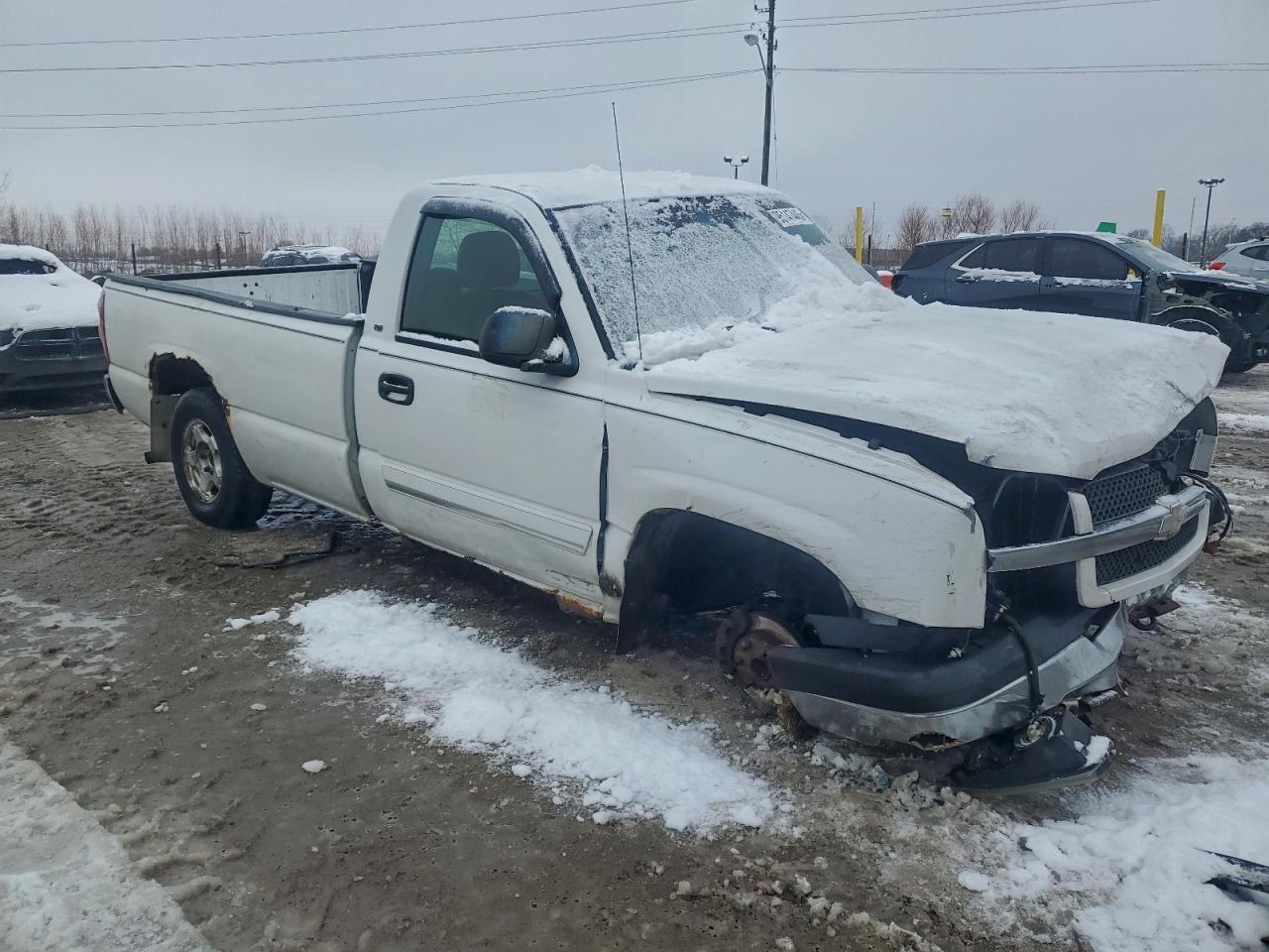 Chevrolet Silverado C1500 Image 10